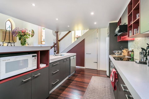 \'THE CHURCH\' Guest Home, Gawler Barossa Region - Travel Search 3