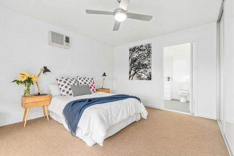 Maslin Beach Getaway - Travel Agents 15