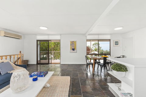 Maslin Beach Getaway - Travel Agents 5