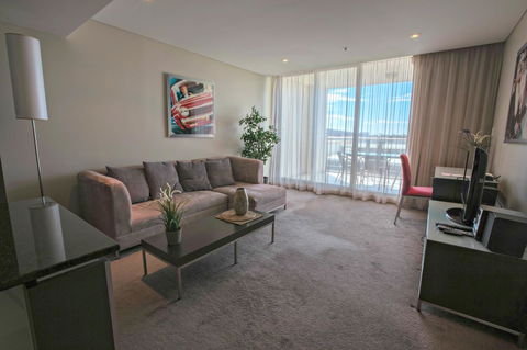 Adelaide DressCircle Apartments - North Terrace - Tourism Guide 26
