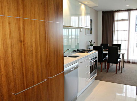 Adelaide DressCircle Apartments - North Terrace - Tourism Guide 29