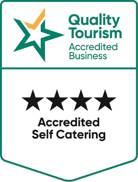 Adelaide Style Accommodation-Close To City-North Adelaide-3 Bdrm- FREE Parking - Tourism Guide 8