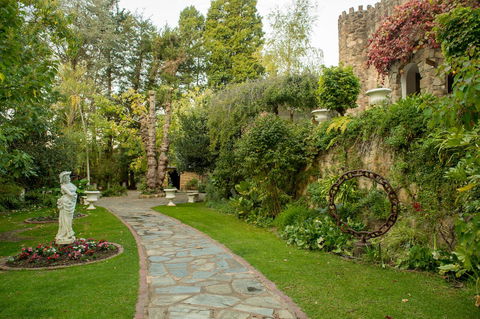 The Manor Basket Range - Tourism Guide 17