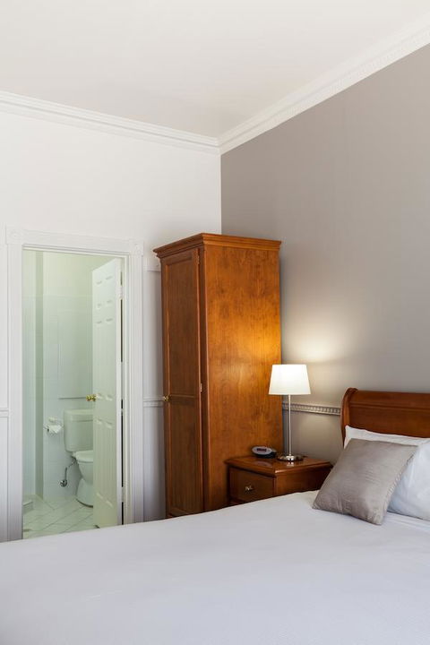 Majestic Tynte Street Apartments - Tourism Guide 16