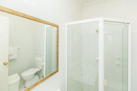 Majestic Tynte Street Apartments - Tourism Guide 14