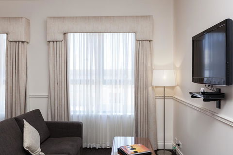 Majestic Tynte Street Apartments - Tourism Guide 13