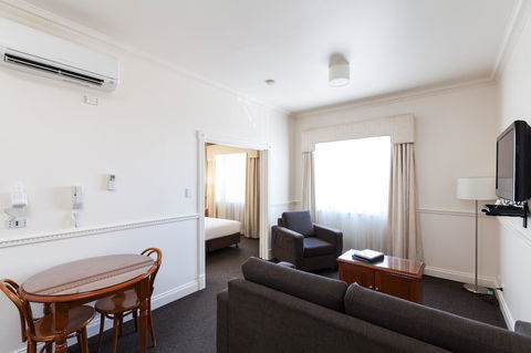 Majestic Tynte Street Apartments - Tourism Guide 22