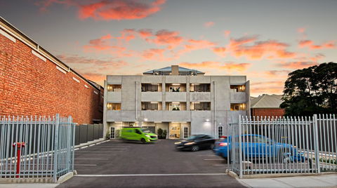 Semaphore Splash Apartments - Tourism Guide 1