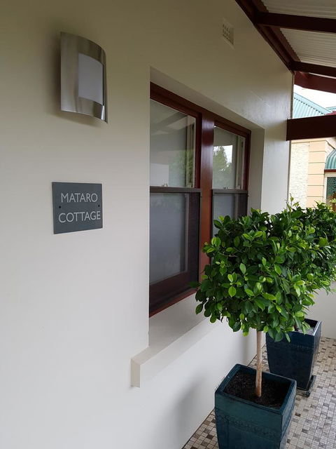 Mataro Cottage - Travel Search 1