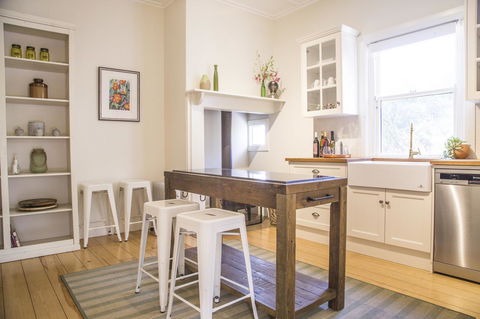 Mataro Cottage - Travel Search 4