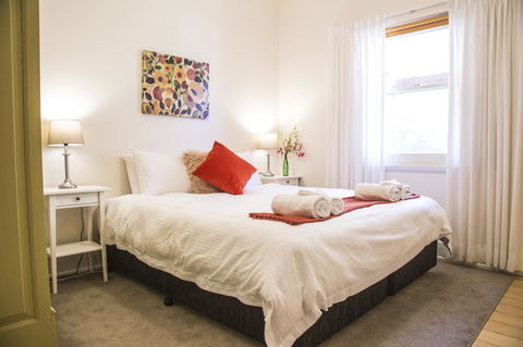 Mataro Cottage - Travel Search 12