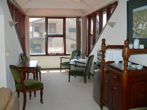 Brighton Beach House - Tourism Guide 3