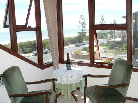 Brighton Beach House - Tourism Guide 4