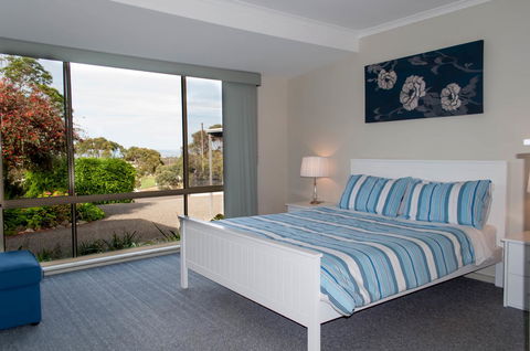 Admirals Inn - Travel Search 27