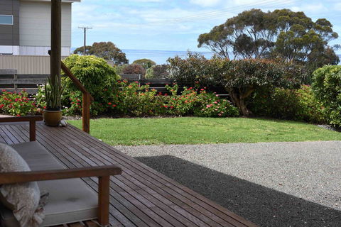 Admirals Inn - Travel Search 24