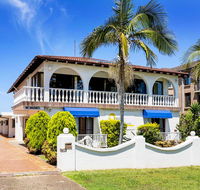 OCEAN BREEZE MOTEL - Travel Agents