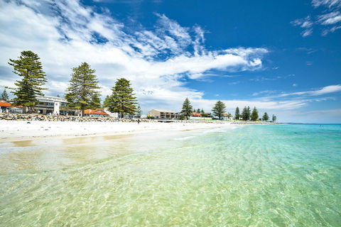 Seawall Apartments - Tourism Guide 8