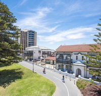 Seawall Apartments - Tourism Guide