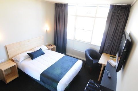 Mansfield Park Hotel - Tourism Guide 13