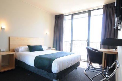 Mansfield Park Hotel - Tourism Guide 14