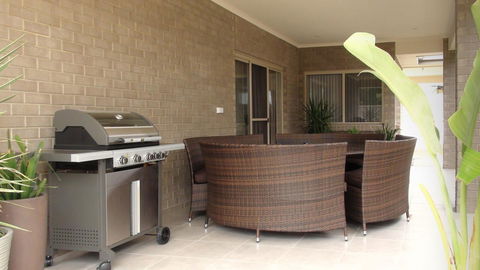 Casavino Luxury Villa - Travel Search 12