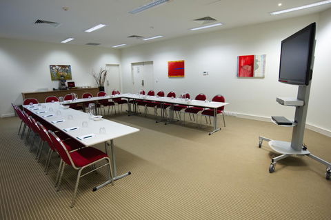 Quest Mawson Lakes - Tourism Guide 7