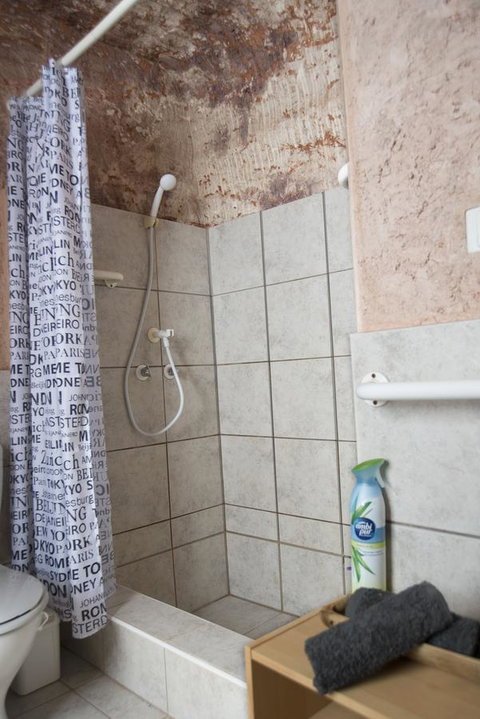 Ali\'s Underground Studio - Travel Agents 11