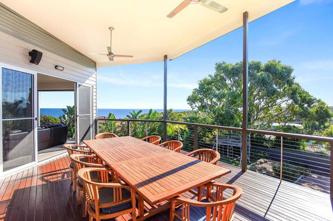 Lavina Luxury Beach House - Travel Agents 0