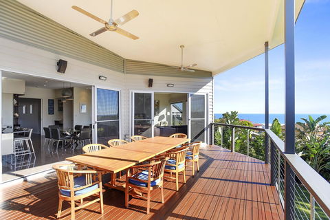 Lavina Luxury Beach House - Travel Agents 10
