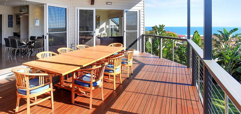 Lavina Luxury Beach House - Travel Agents 3