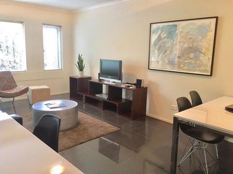 Adelaide DressCircle Apartments - Archer Street - Tourism Guide 12