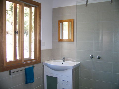 Mallee Bark Retreat - Travel Search 8