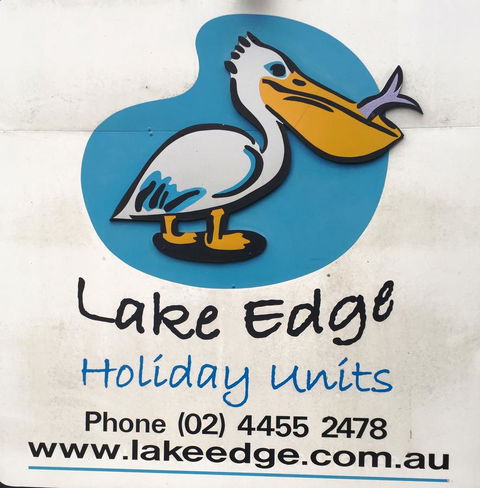 Lake Edge Apartments - Travel Agents 30