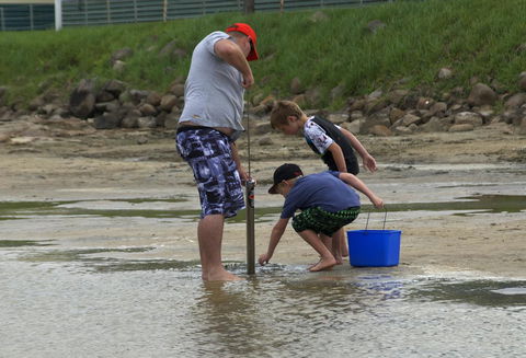 Lake Edge Apartments - Travel Agents 24