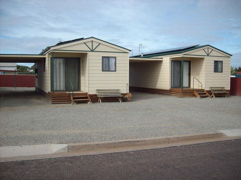 Jacko's Holiday Cabins - Travel Agents 7