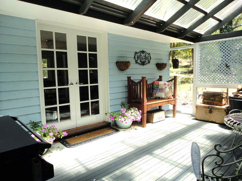 Aldgate Valley Bed And Breakfast - Cruises Travel 5