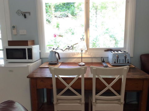 Aldgate Valley Bed And Breakfast - Cruises Travel 13