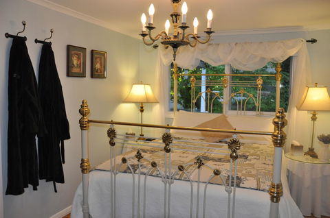 Aldgate Valley Bed And Breakfast - Cruises Travel 7