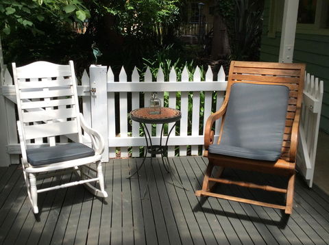 Aldgate Valley Bed And Breakfast - Cruises Travel 18