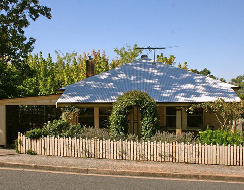 Oats Cottage - Cruises Travel 11