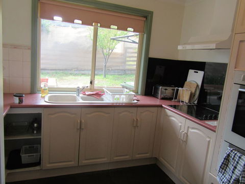 Maslin Beach House - Travel Agents 3