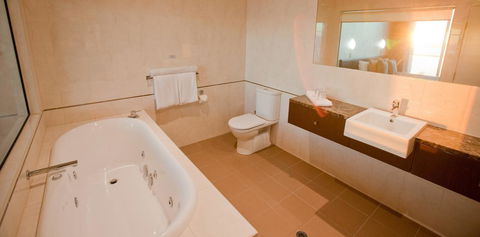 Port Lincoln Hotel - Travel Search 7