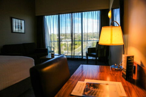 Port Lincoln Hotel - Travel Search 5