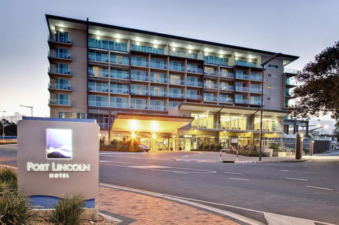 Port Lincoln Hotel - Travel Search 16