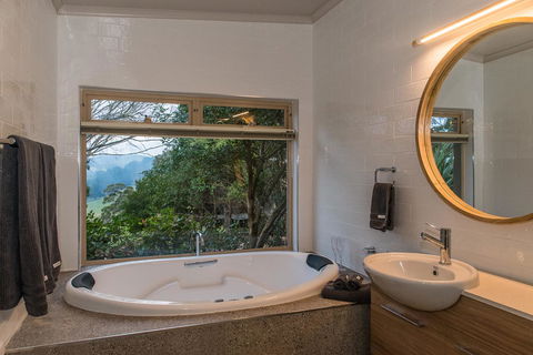 Adelaide Hills Retreats - Travel Agents 34