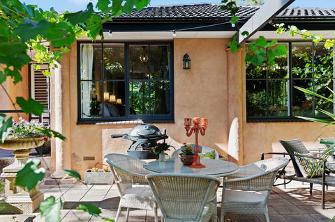 Adelaide Hills Retreats - Travel Agents 41
