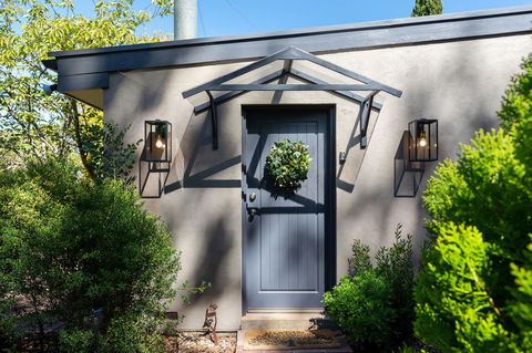 Adelaide Hills Retreats - Travel Agents 28