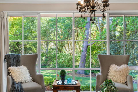 Adelaide Hills Retreats - Travel Agents 6