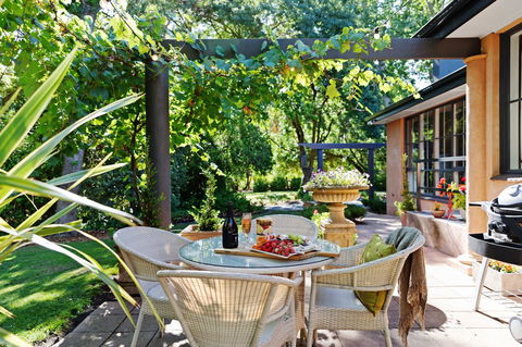 Adelaide Hills Retreats - Travel Agents 33