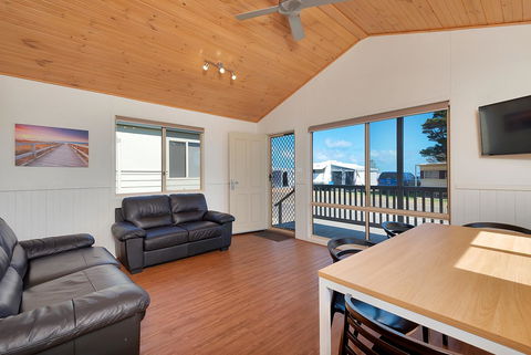 Moonta Bay Holiday Park - Travel Search 19